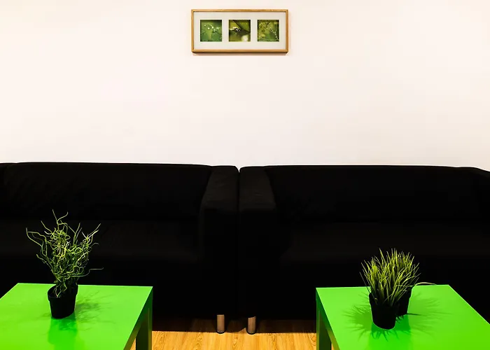 Centro Autocheckin Hotel 2*