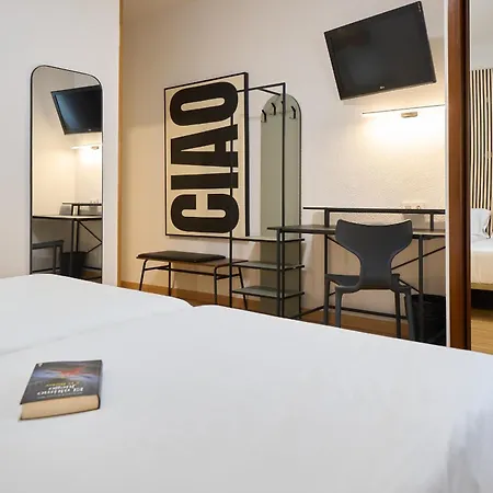 Hotel Centro Autocheckin 2*