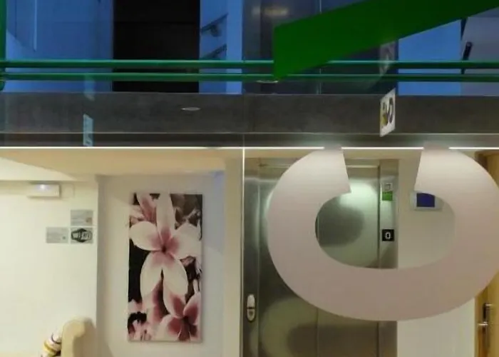 Centro Autocheckin 호텔 비토리아개스테즈